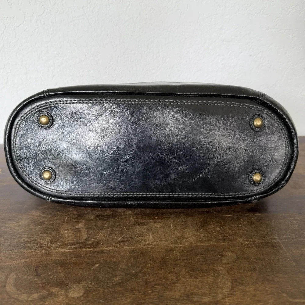 Coach Gallery Laced East West tote bag in black patent Leather Brass Hardware.